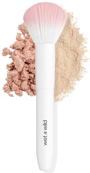 wet n wild Powder Brush, Ultra-Plush Synthetic Bristles, Comfortable Handle