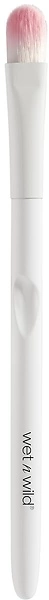 wet n wild Eyeshadow Brush, Precision Blending Application, Soft Synthetic Fibers, Ergonomic Handle for Comfortable Precision Control