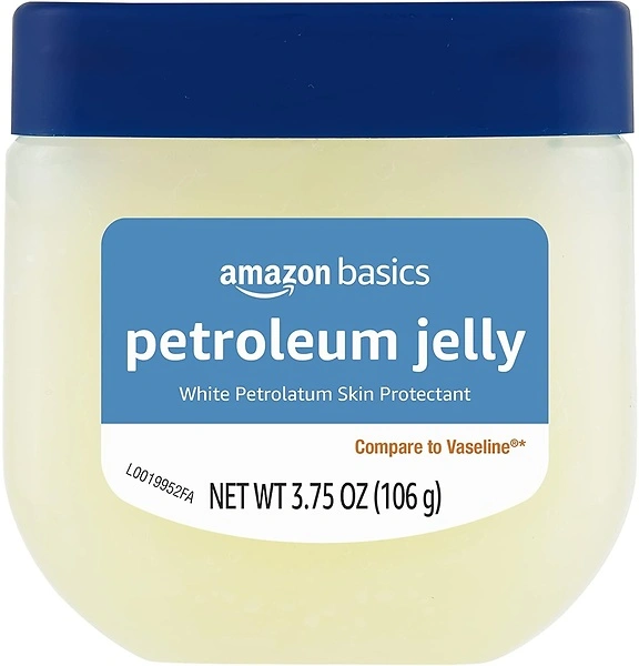 Amazon Basics Petroleum Jelly Skin Protectant, Unscented, 3.75 oz