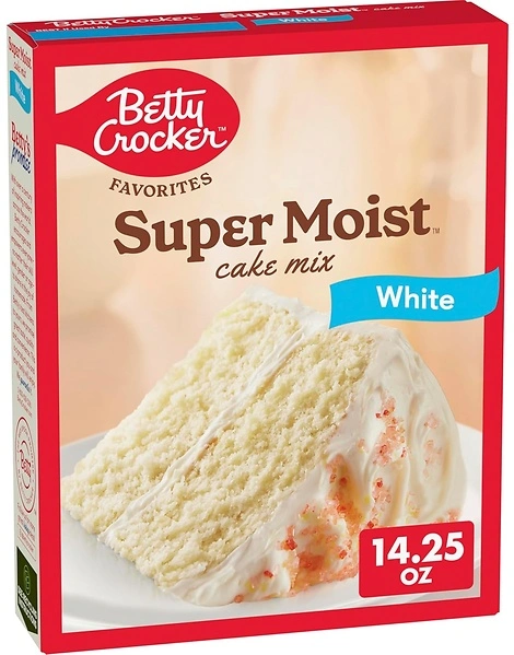 Betty Crocker Favorites Super Moist White Cake Mix, Holiday Baking, 14.25 oz