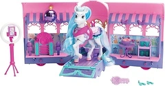 Wild Manes Perla's Clubhouse Trailer Playset with Perla Horse Doll Figure