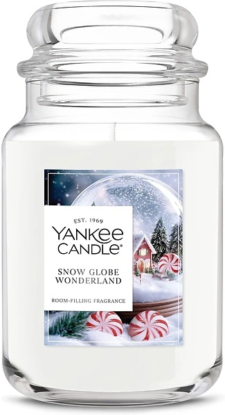 Yankee Candle Snow Globe Wonderland, Christmas Scented Candle, 22oz Jar
